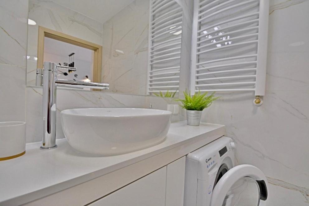 Apartment Green With Private Bike Storage Swinoujscie Ngoại thất bức ảnh